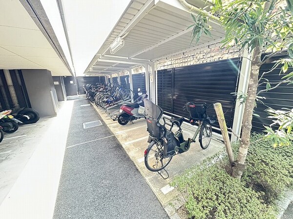 駐輪場