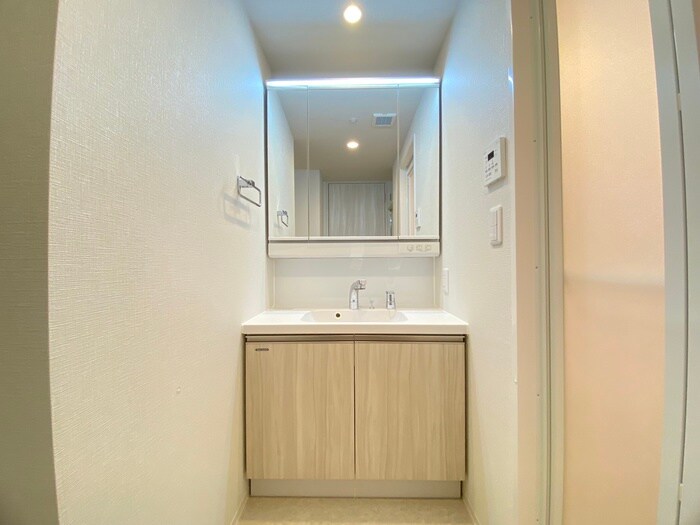 物件内観写真15　(洗面)