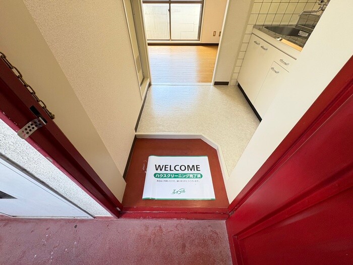 コーポ太秦の玄関