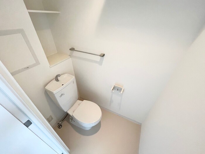 物件内観写真10　(トイレ)