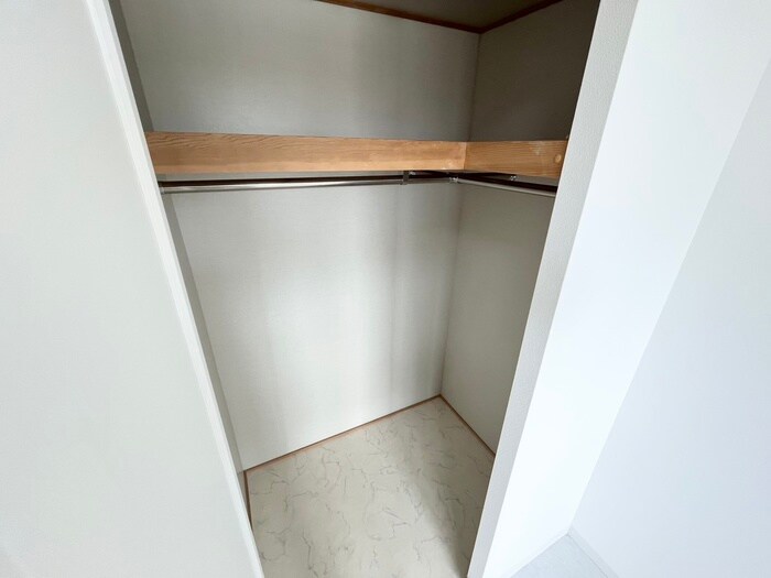 物件内観写真15　(収納)