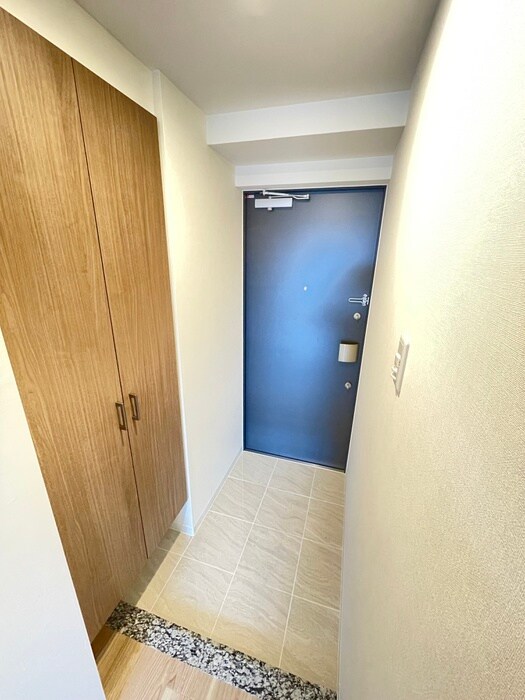 物件内観写真15　(玄関)