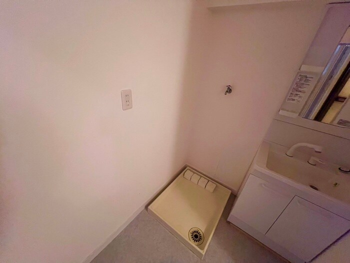 物件内観写真20　(洗濯機置場)