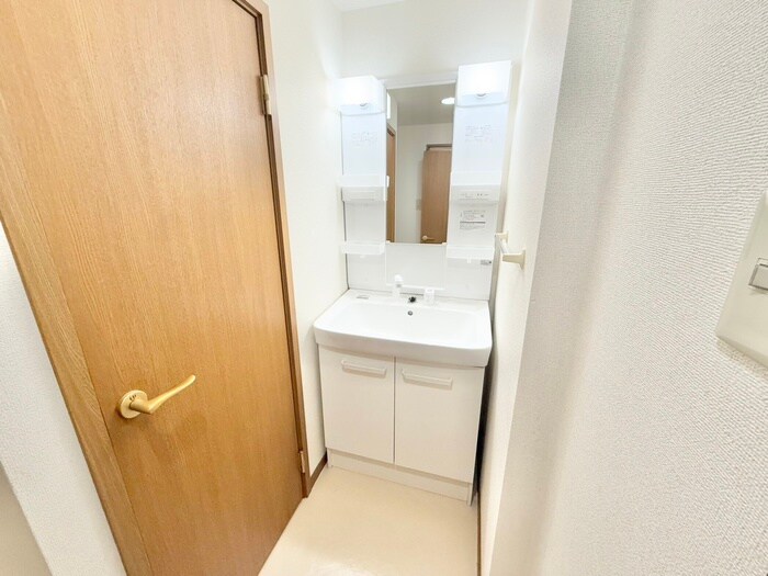 物件内観写真13　(洗面)