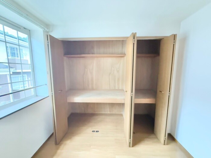 物件内観写真16　(収納)