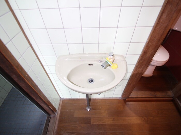 物件内観写真15　(洗面)