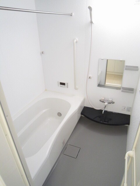 物件内観写真9　(バス／シャワールーム等)