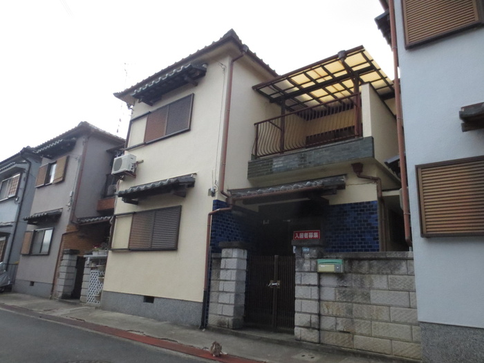 石田貸家