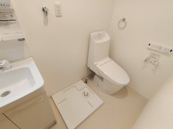 物件内観写真13　(洗濯機置場)