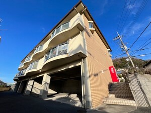 キャピタルハウス ３番館外観写真