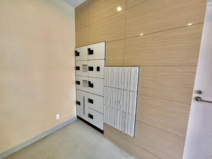 物件外観写真4　(建物設備)