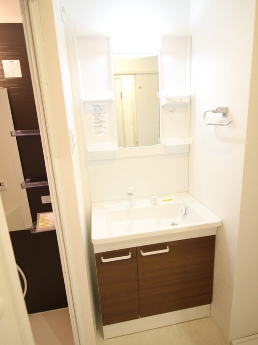 物件内観写真12　(洗面)