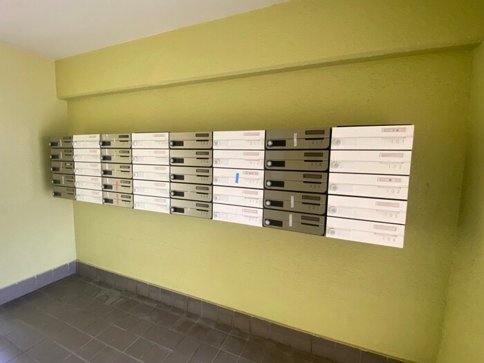 物件外観写真4　(建物設備)