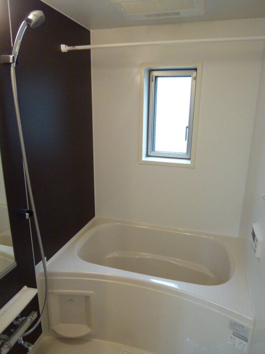 物件内観写真12　(バス／シャワールーム等)