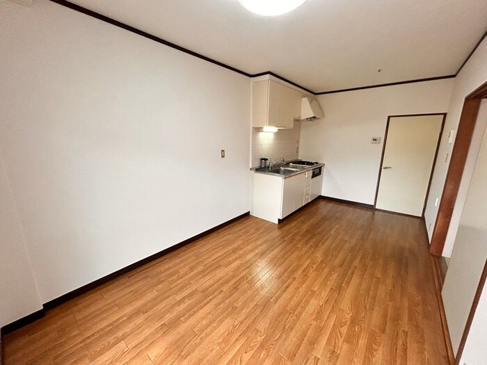 物件内観写真10　(居室)