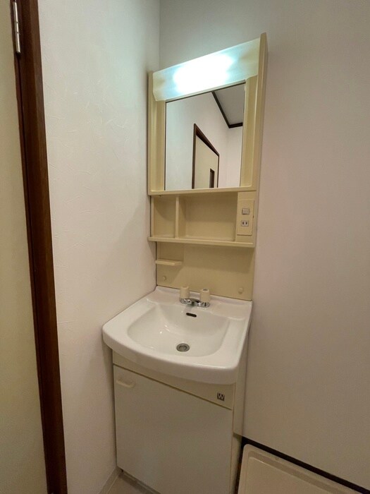 物件内観写真14　(収納)