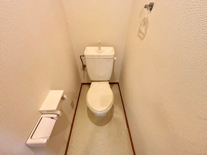 物件内観写真10　(トイレ)