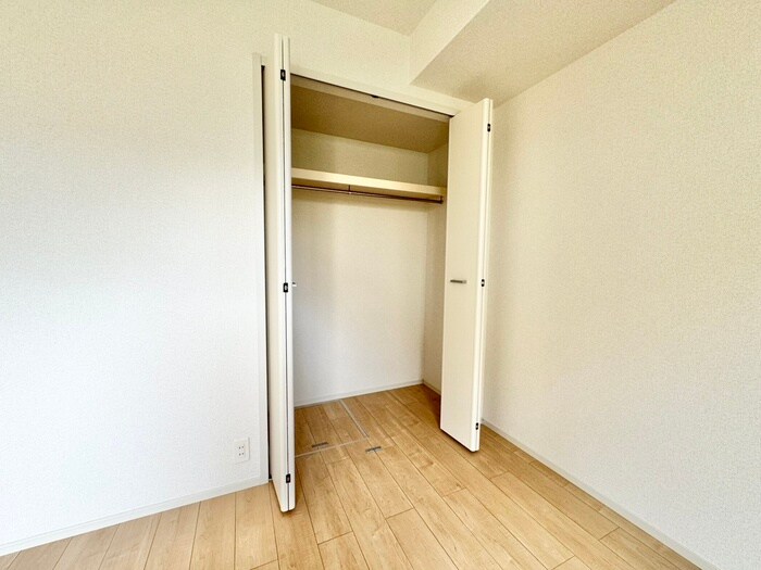 物件内観写真13　(収納)