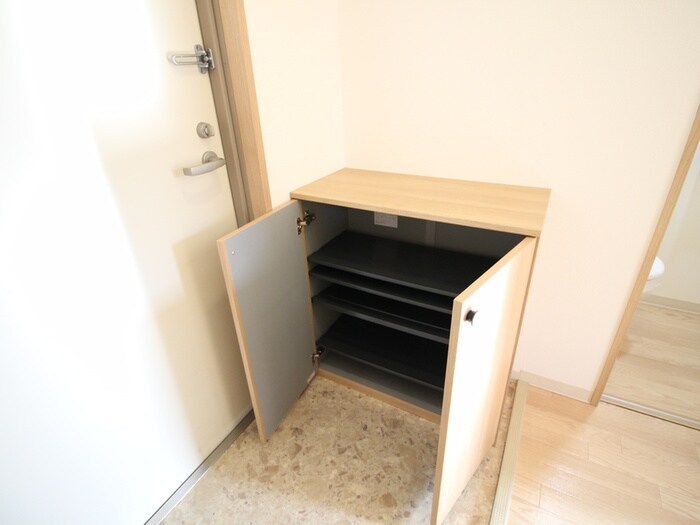 物件内観写真16　(靴箱)