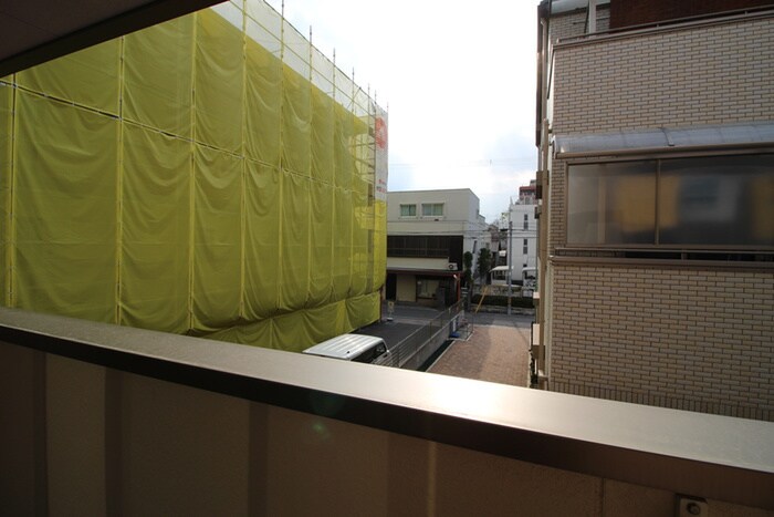 物件内観写真18　(室内からの展望)