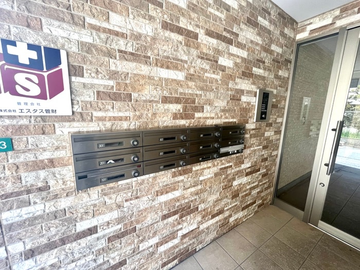 物件外観写真4　(建物設備)