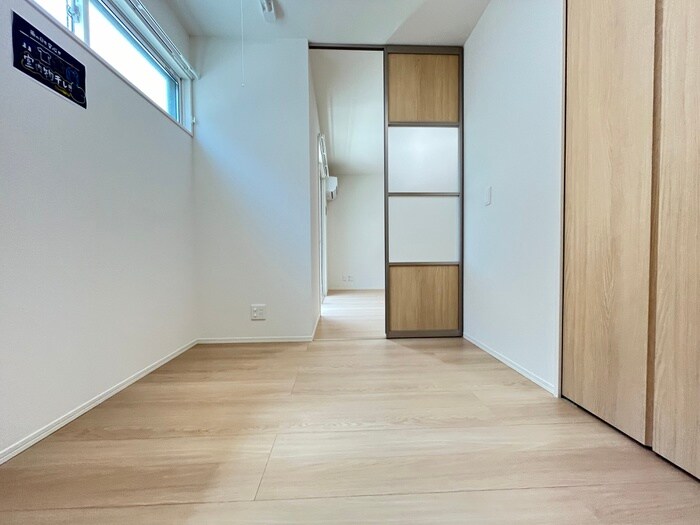 物件内観写真10　(居室)