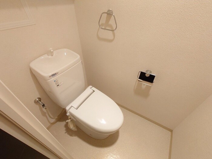 物件内観写真13　(トイレ)