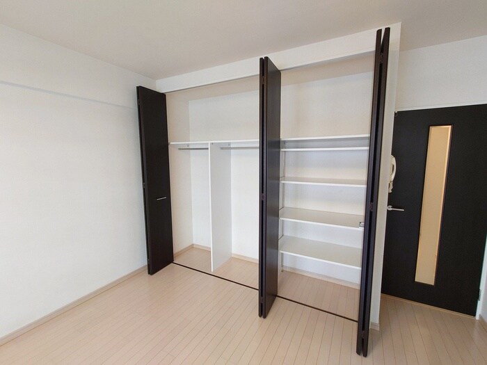 物件内観写真14　(収納)