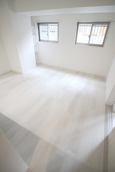 物件内観写真11　(居室)