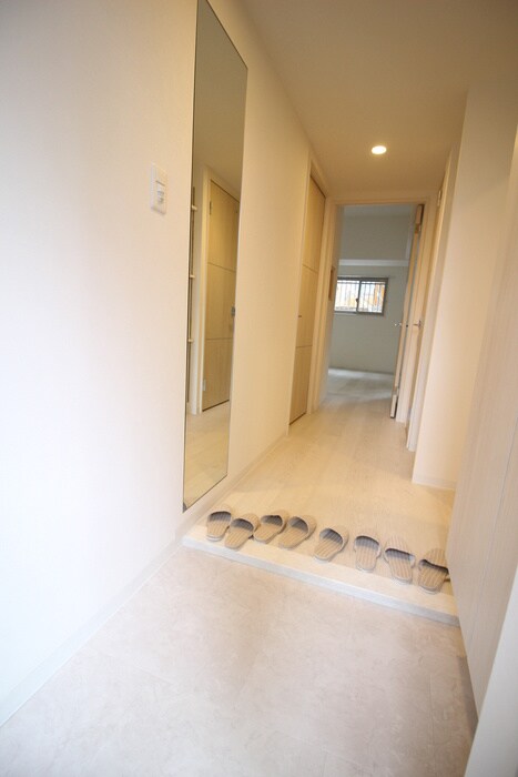 物件内観写真20　(廊下)