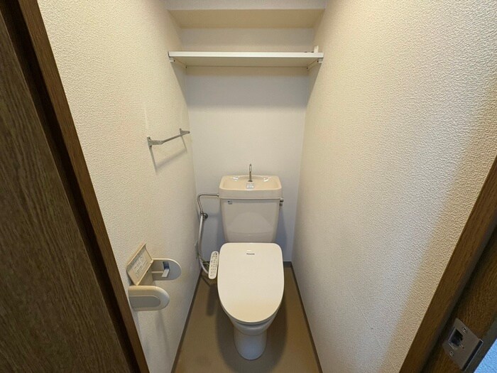 物件内観写真12　(トイレ)