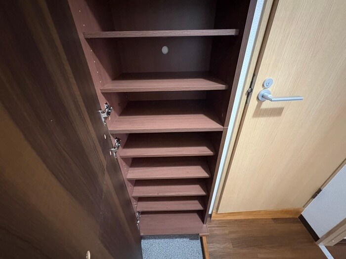 物件内観写真18　(靴箱)