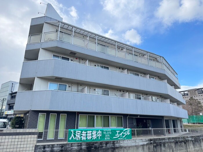 メゾンドゥース学園町の物件外観写真