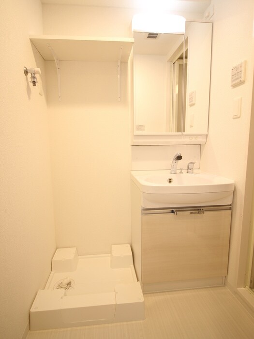 物件内観写真13　(洗面)