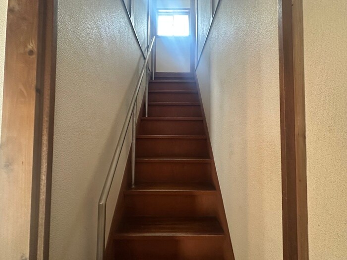 物件内観写真16　(廊下)