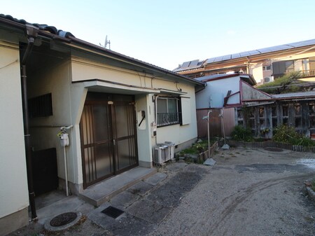 芥川貸家外観写真