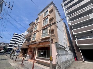 西浦マンション外観写真