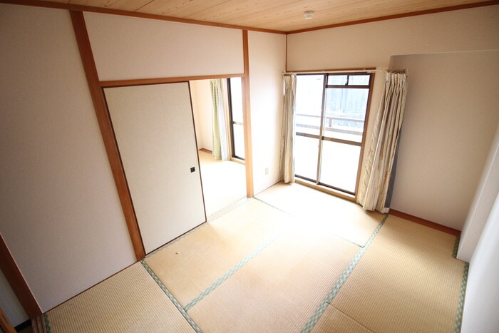 物件内観写真13　(居室)