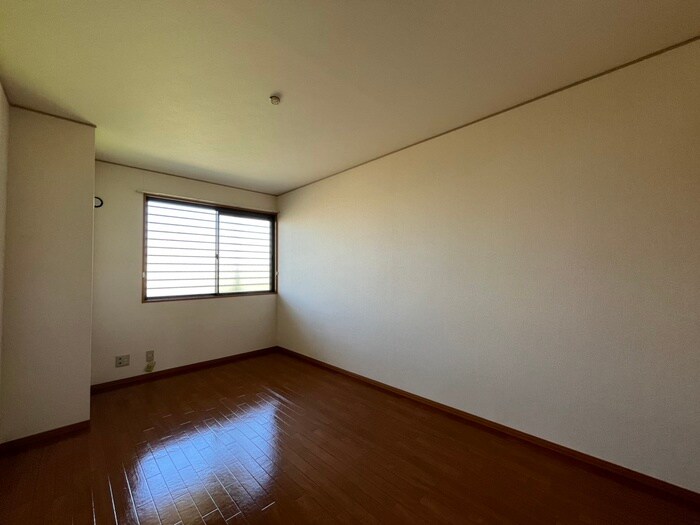 物件内観写真14　(居室)