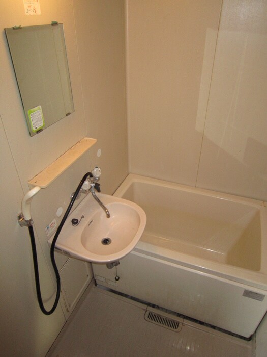 物件内観写真10　(バス／シャワールーム等)