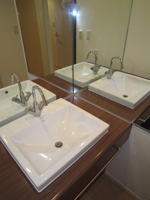 物件内観写真9　(洗面)