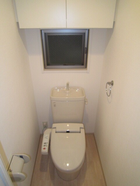 物件内観写真13　(トイレ)