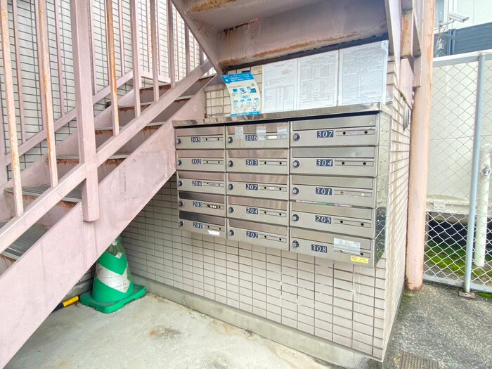 物件外観写真4　(建物設備)