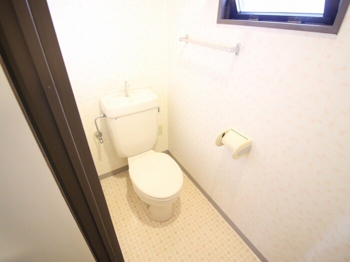 物件内観写真11　(トイレ)