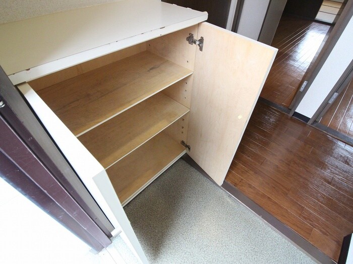 物件内観写真17　(靴箱)