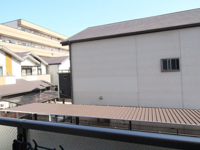 物件内観写真14　(室内からの展望)