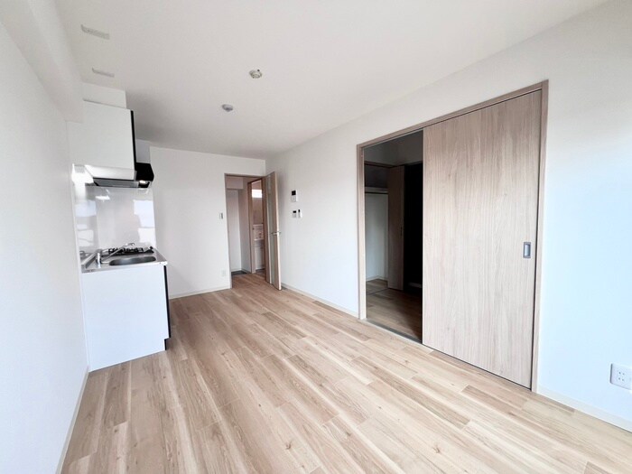 物件内観写真9　(居室)