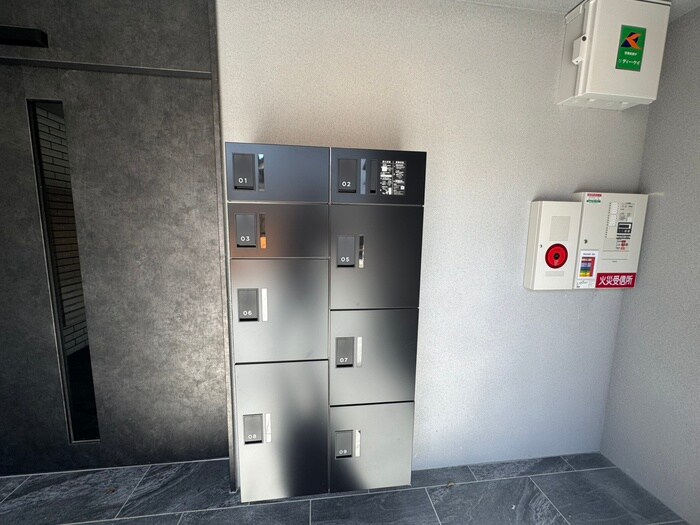 物件外観写真4　(建物設備)