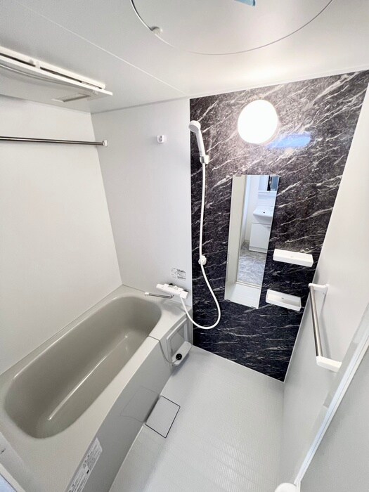 物件内観写真12　(バス／シャワールーム等)