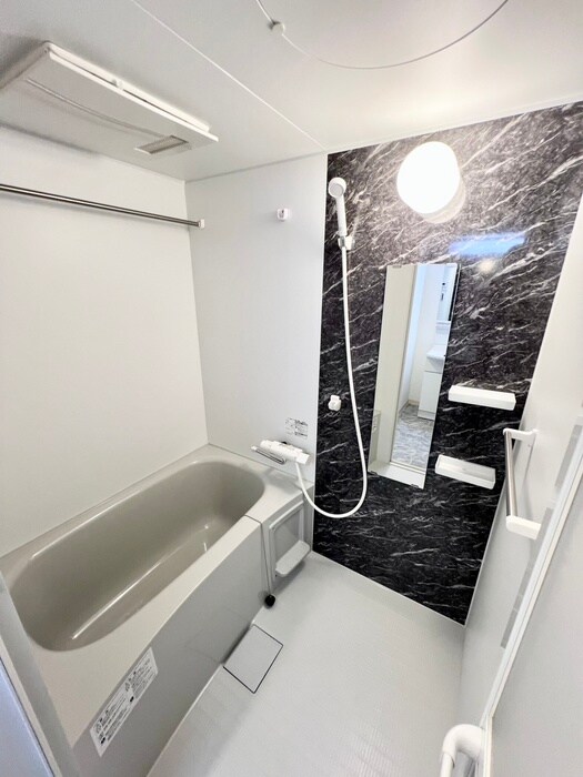 物件内観写真12　(バス／シャワールーム等)